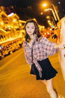 重庆网红聘婷,从街头小吃到网络红人的蜕变之路